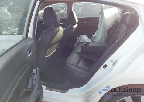 2020 Nissan Altima Platinum Fwd z USA, uszkodzony, nr VIN 1N4BL4FV0LN304372